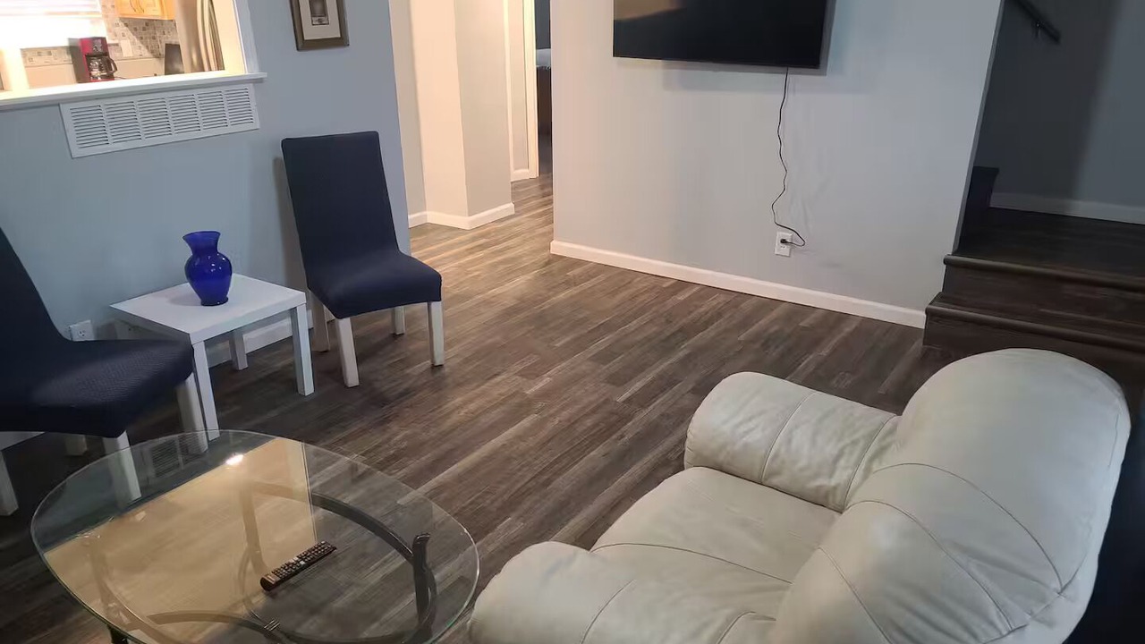 Photo of Livingroom in Fenton