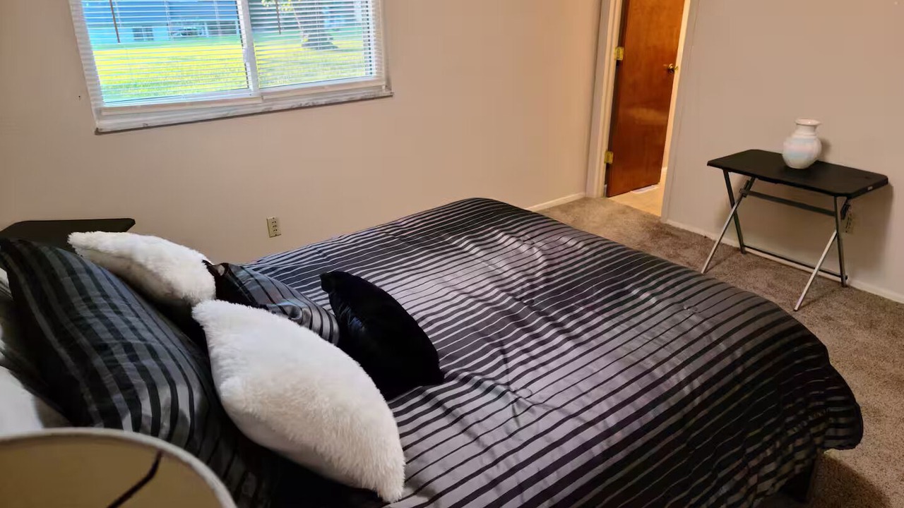 Photo of Bedroom in Weldon Spring Heights