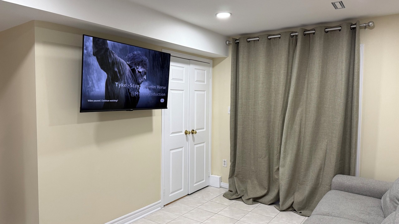 Photo of Livingroom in Guelph