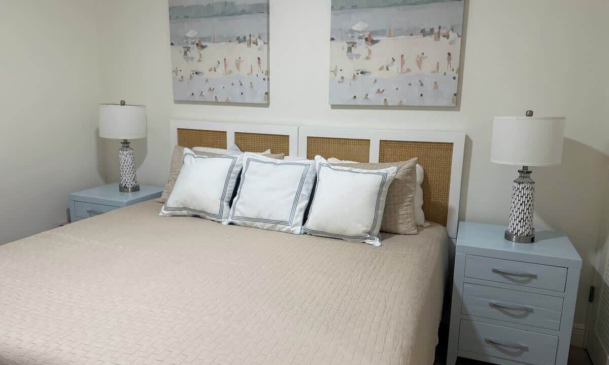 Photo of Bedroom in East Naples