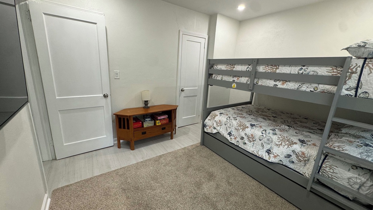Photo of Bedroom in Hollyford