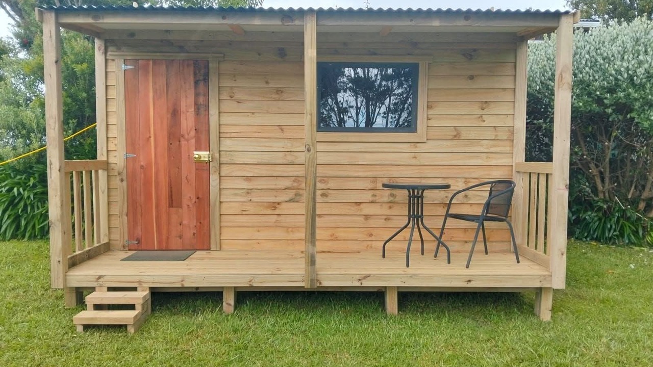 Photo of Patio Balcony in Army Bay