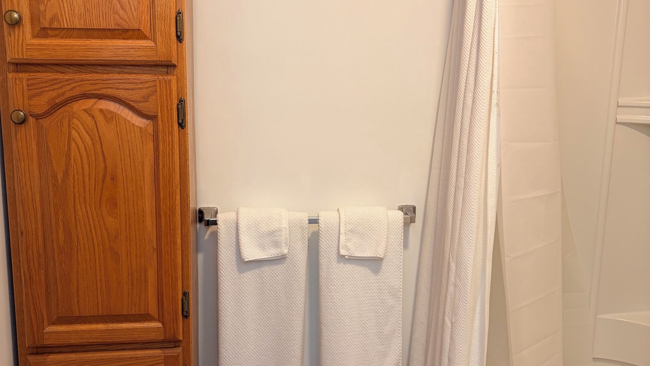 Photo of Bathroom in Alder Creek