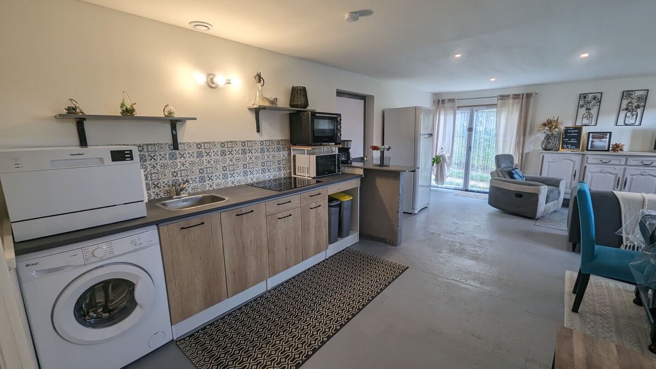 Photo of Kitchen in Neuilly-l'Eveque