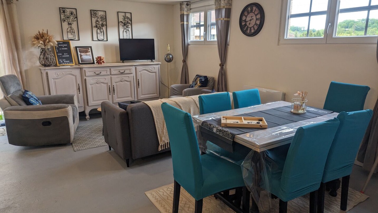 Photo of Others in Neuilly-l'Eveque