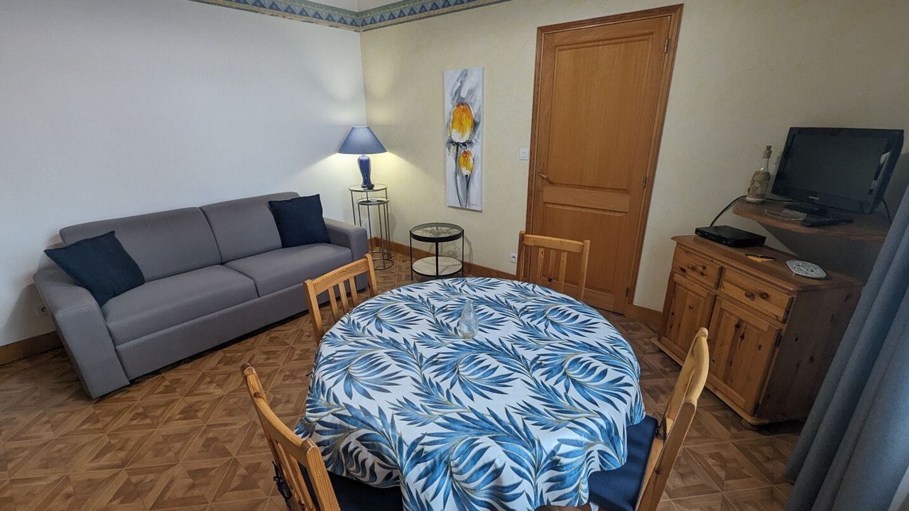 Photo of Livingroom in Bourbonne-les-Bains