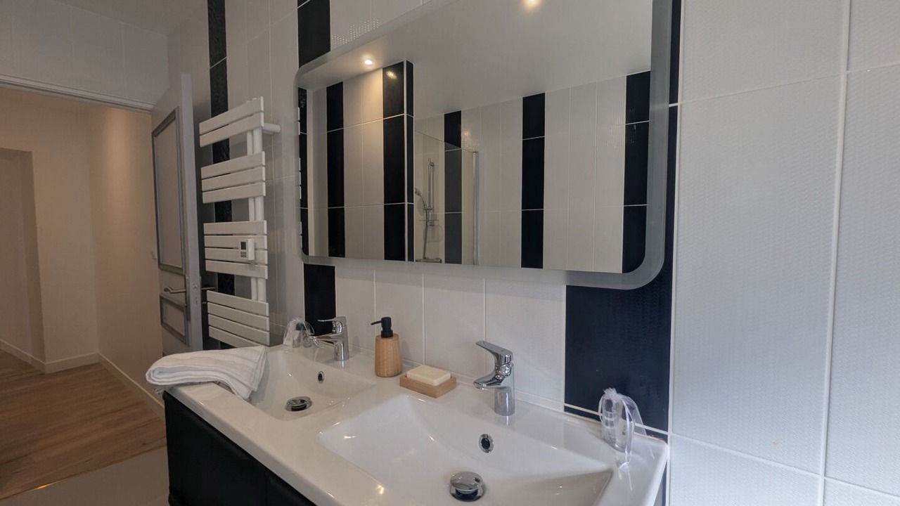 Photo of Bathroom in Bricon