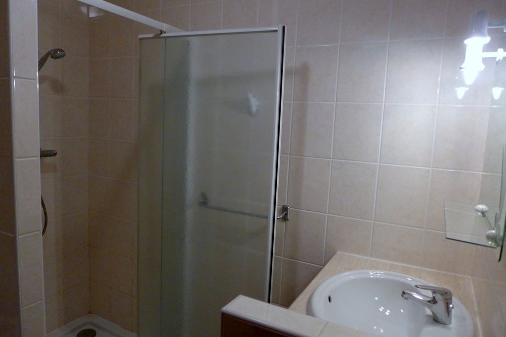 Photo of Bathroom in Goncourt