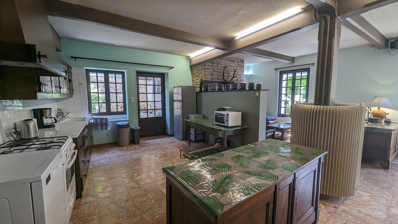 Photo of Kitchen in Le Montsaugeonnais