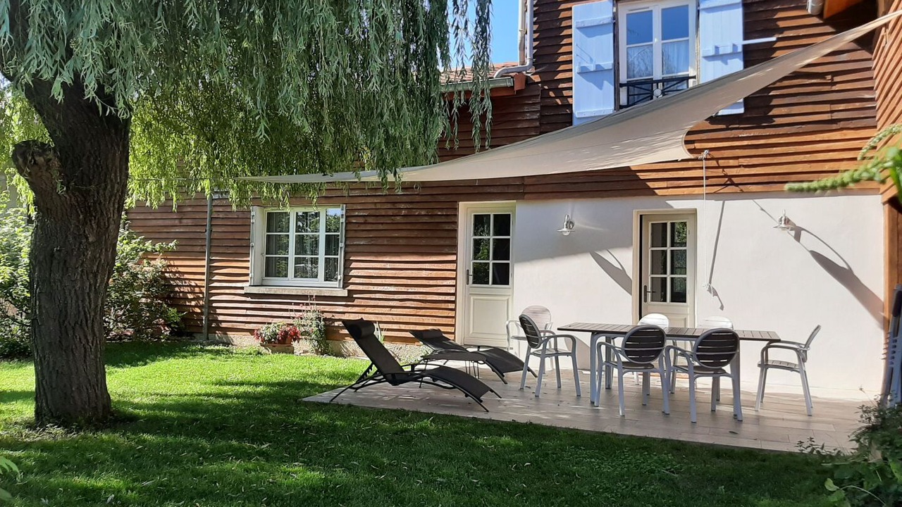 Photo of Outdoor in Frampas