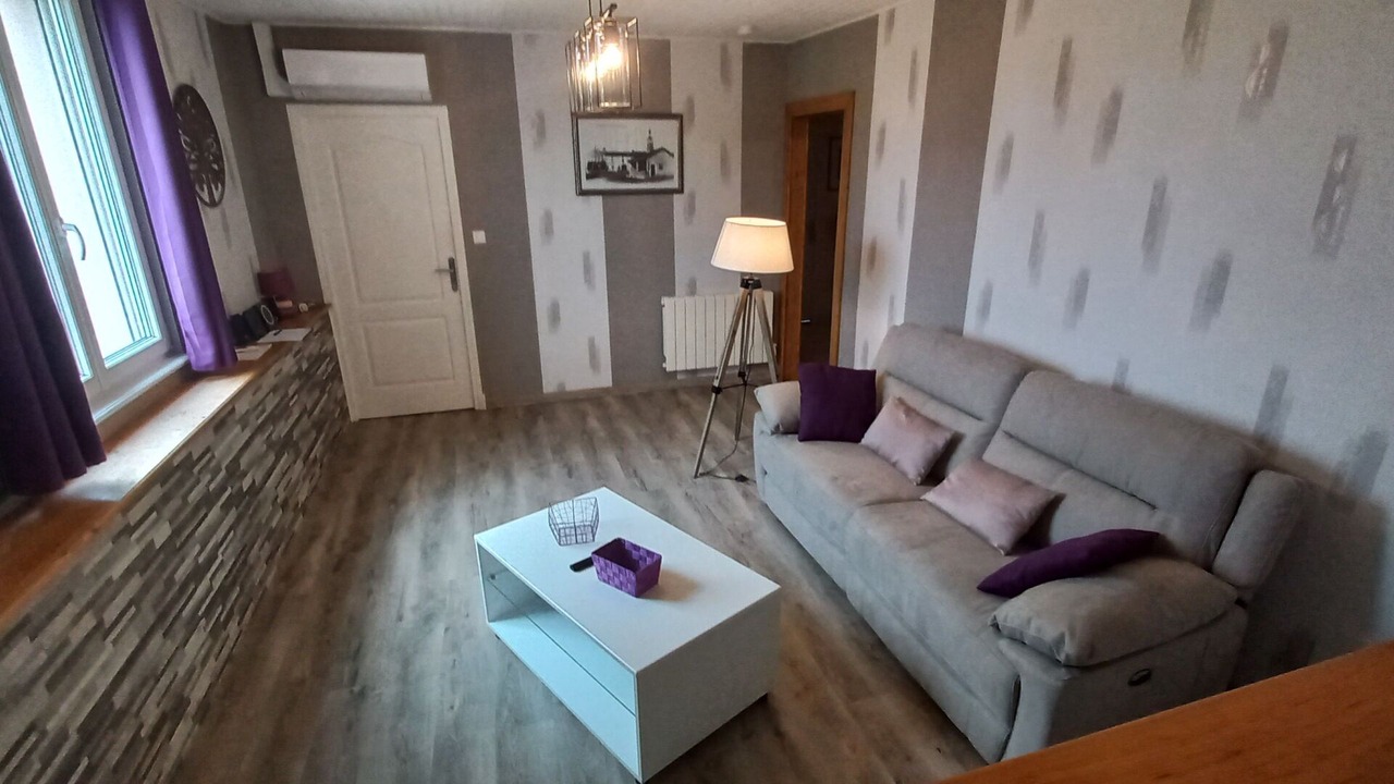 Photo of Livingroom in Choiseul
