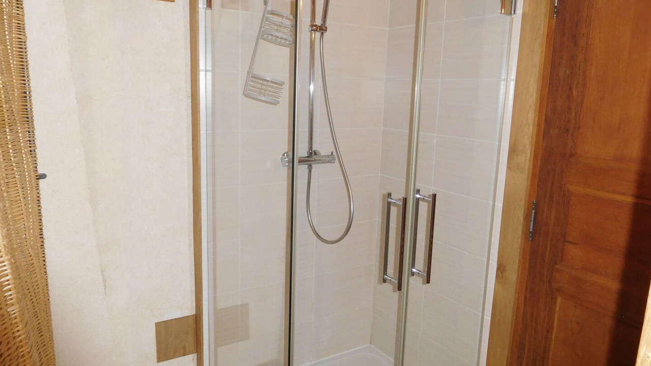 Photo of Bathroom in Cohons