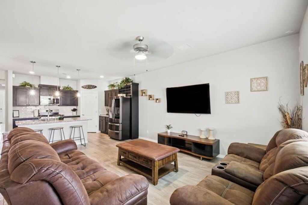 Photo of Livingroom in Biggs Field