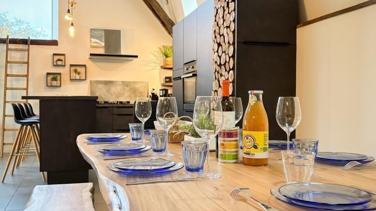 Photo of Others in Prudhomat