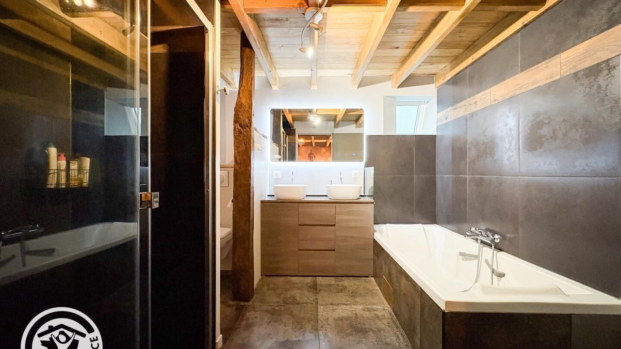 Photo of Bathroom in Prudhomat