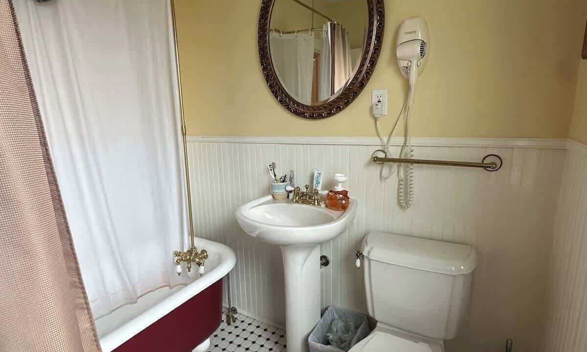 Photo of Bathroom in Oswego