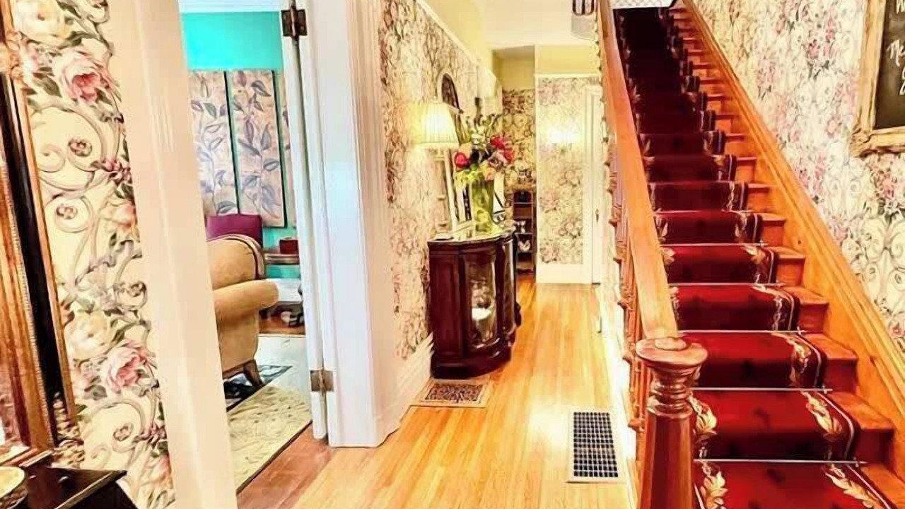 Photo of Others in Oswego