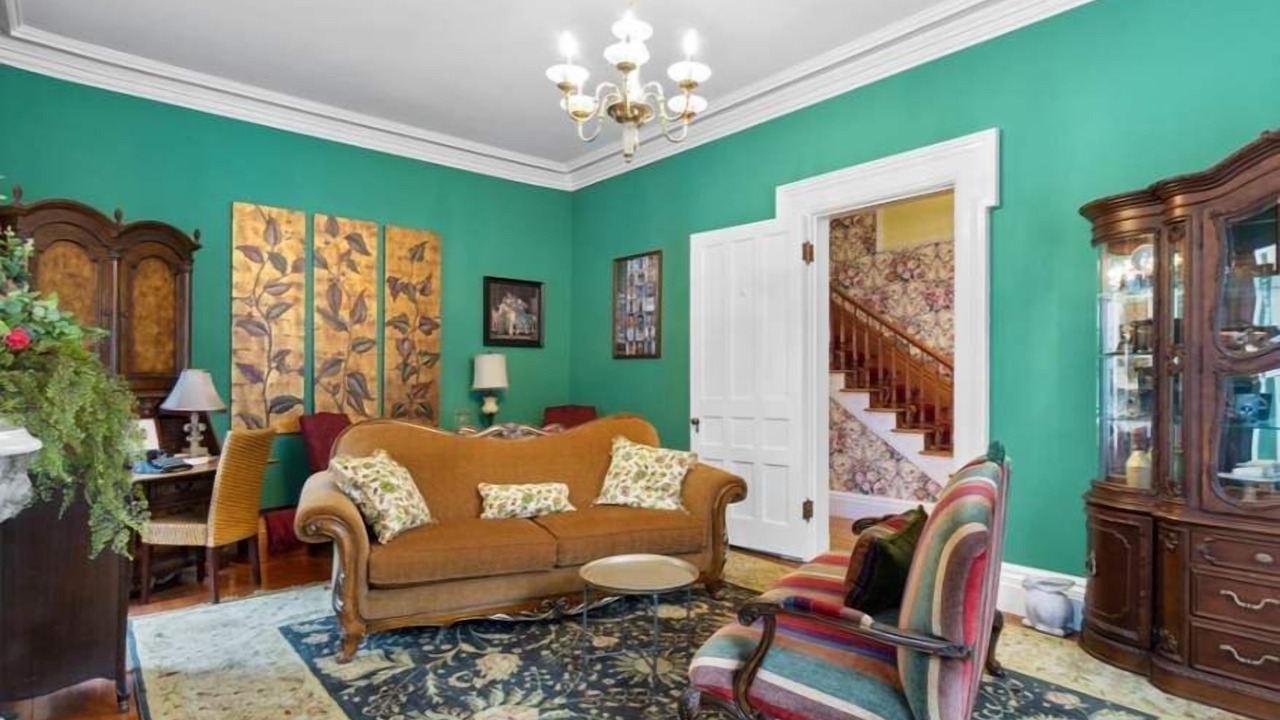 Photo of Livingroom in Oswego