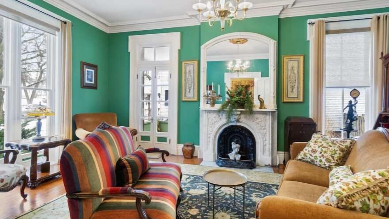 Photo of Livingroom in Oswego
