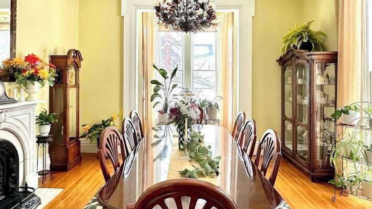 Photo of Livingroom in Oswego