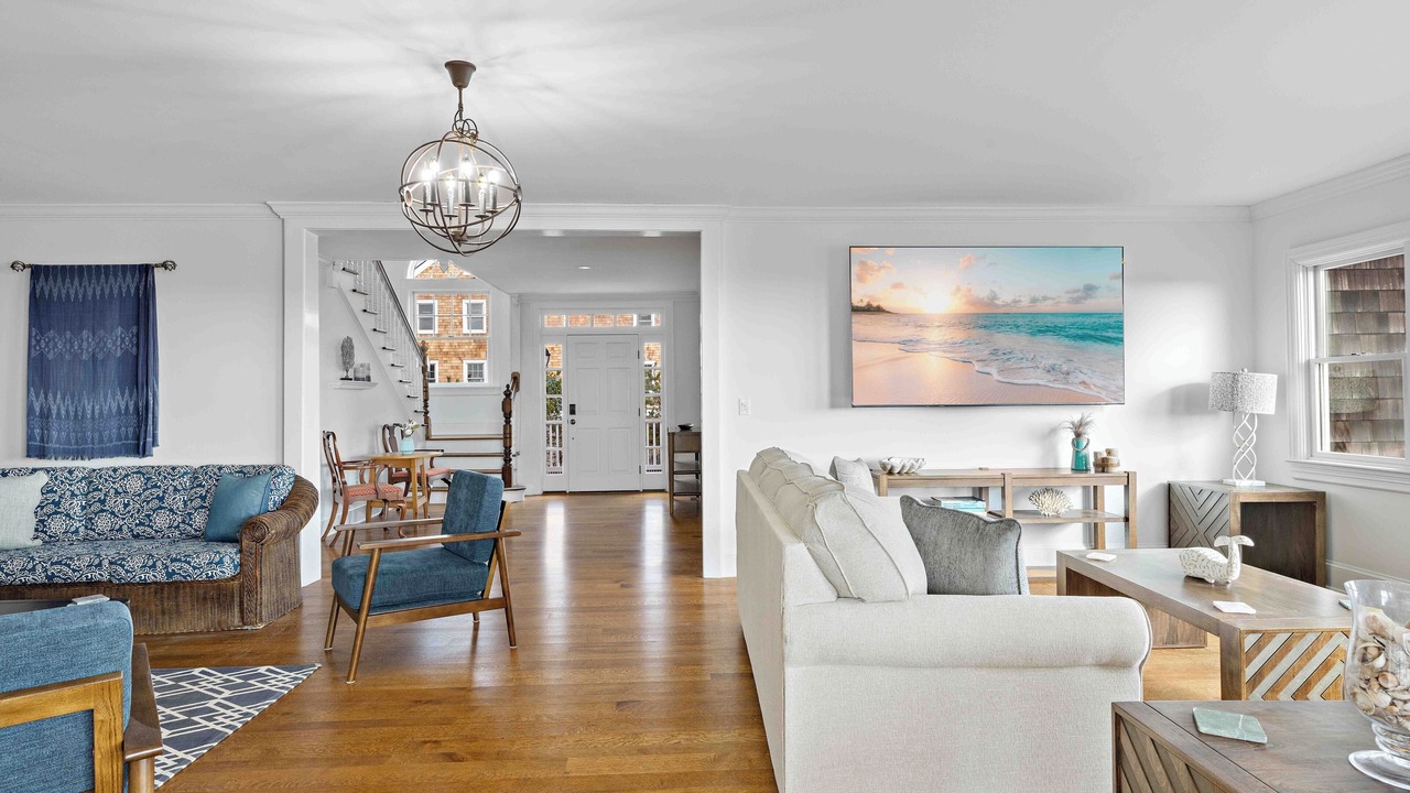 Photo of Livingroom in Mantoloking