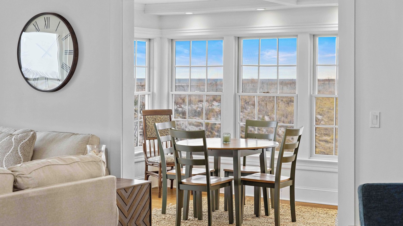 Photo of Livingroom in Mantoloking