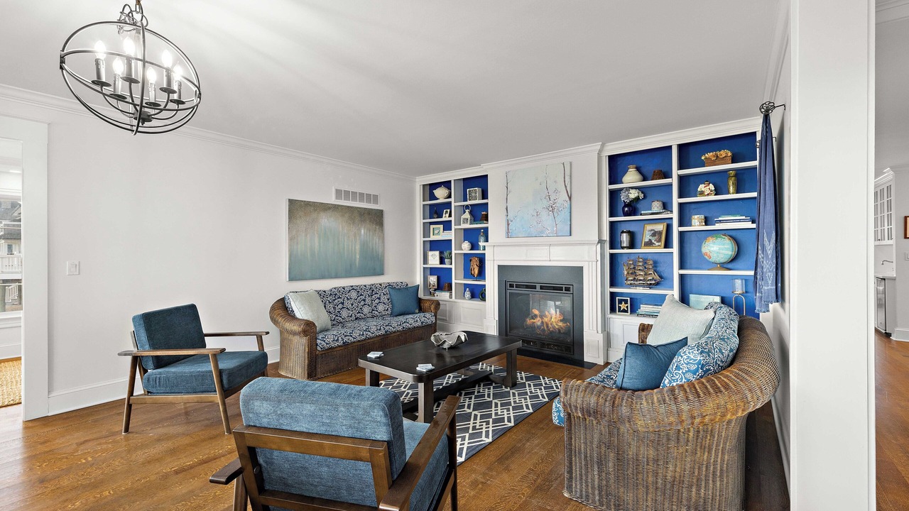 Photo of Livingroom in Mantoloking
