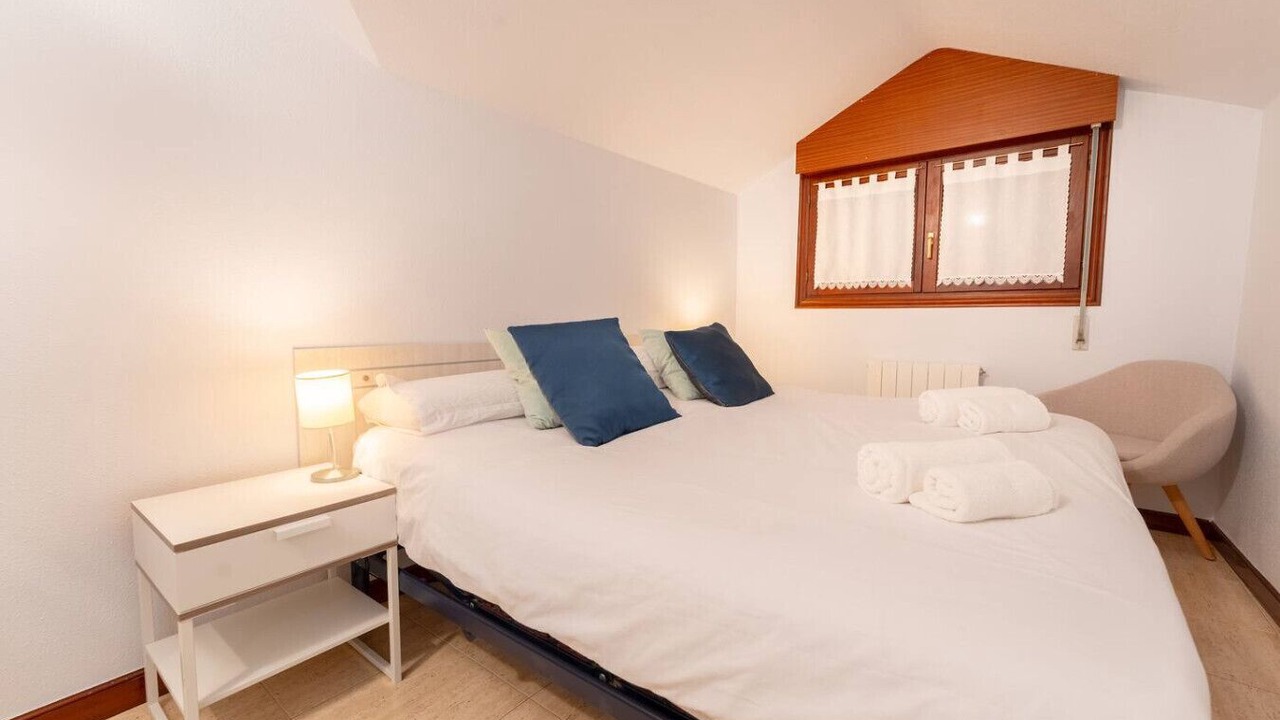 Photo of Bedroom in Somo