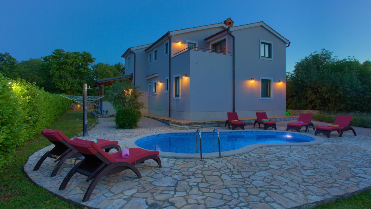 Photo of Outdoor in Kras