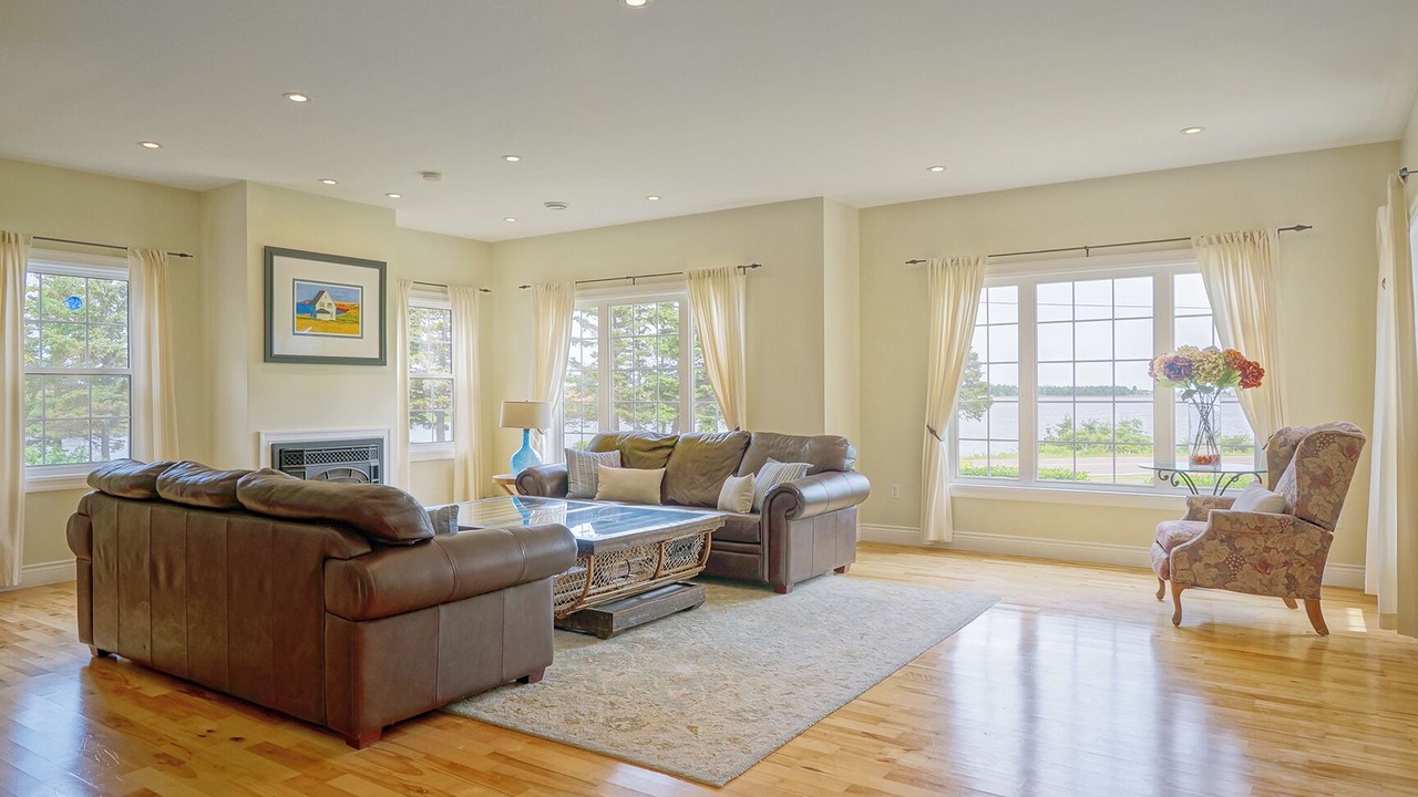 Photo of Livingroom in Bay Fortune