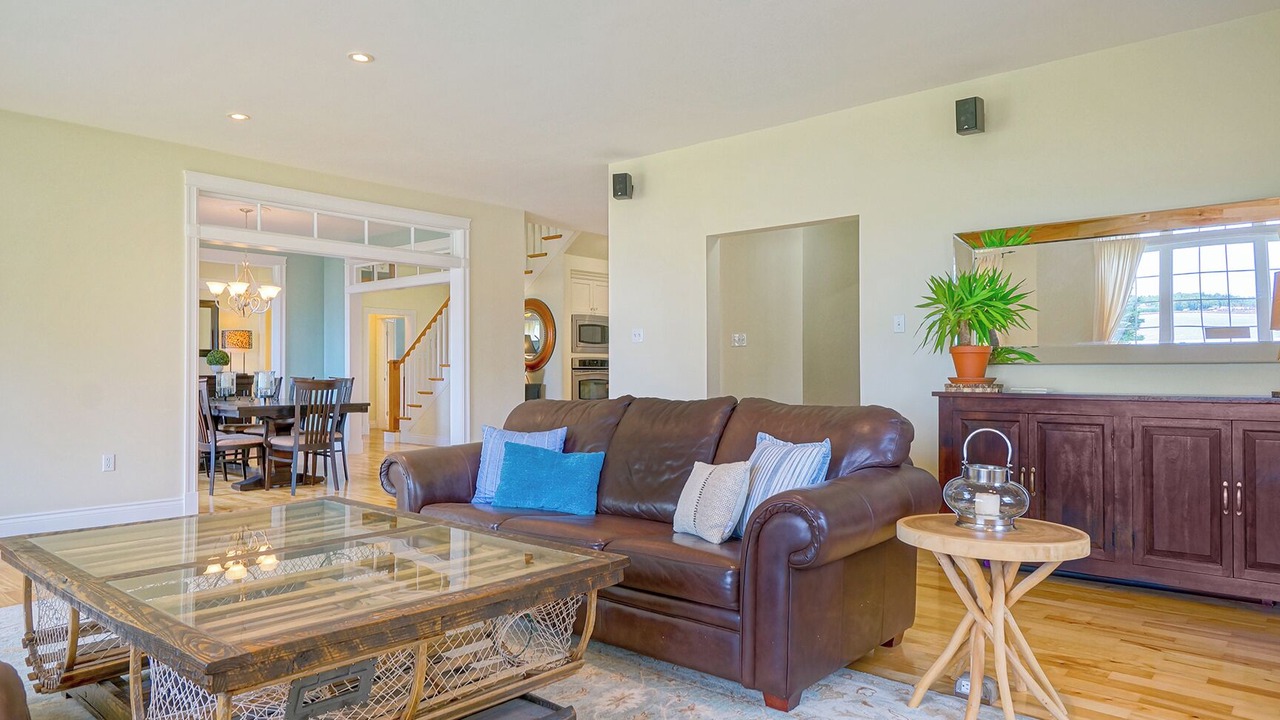 Photo of Livingroom in Bay Fortune
