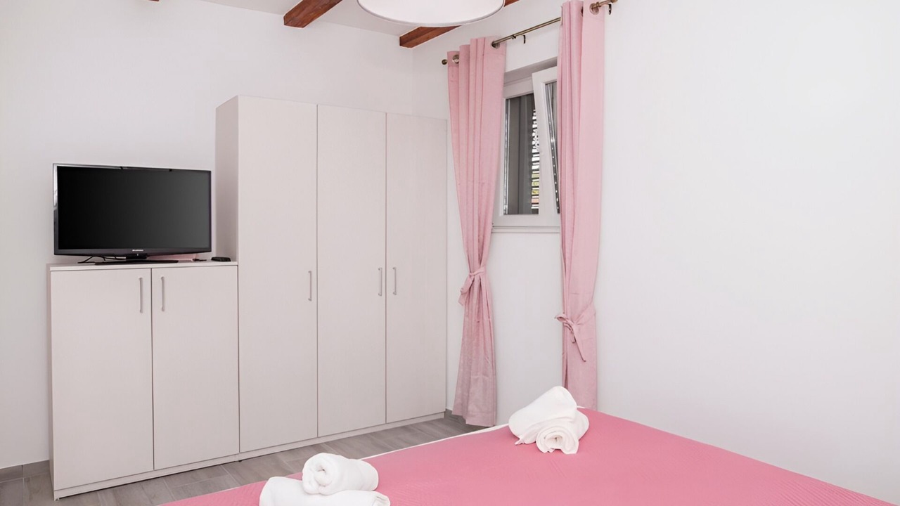 Photo of Bedroom in Primosten Burnji