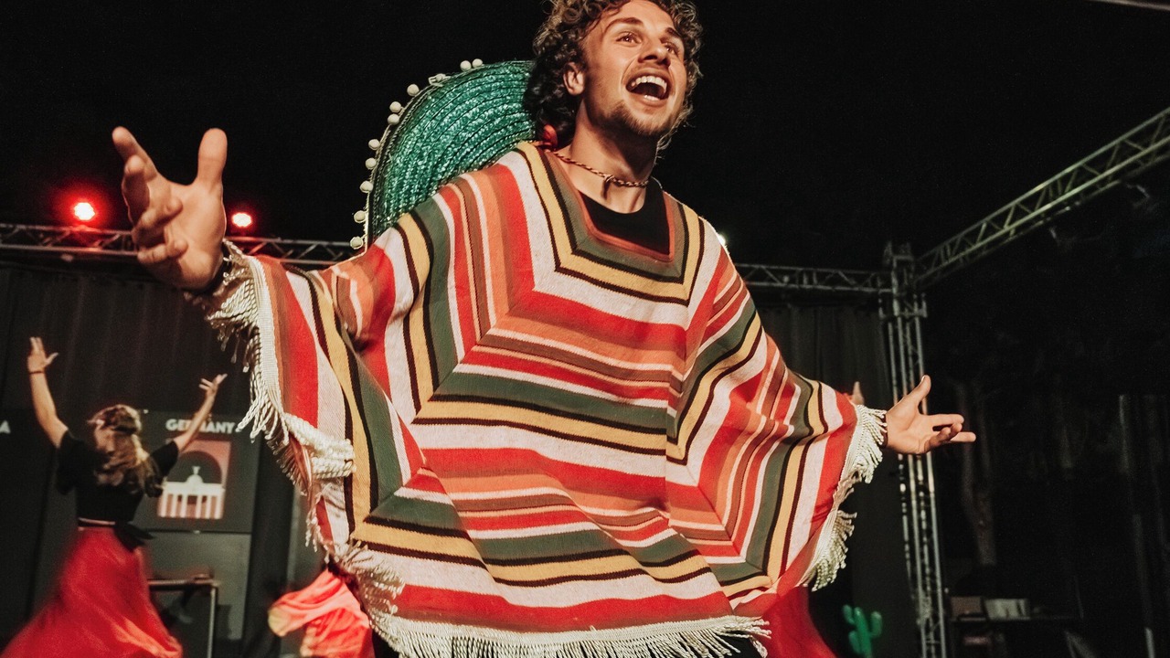 Photo of Others in Leon