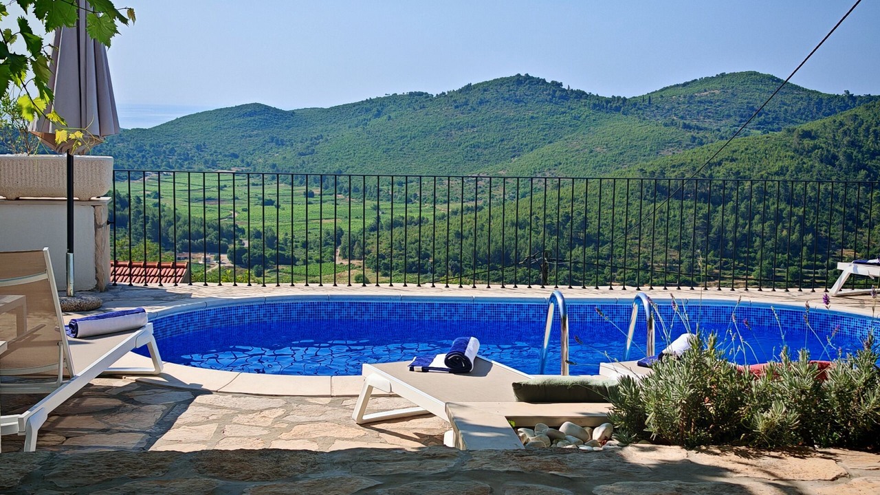 Photo of Outdoor in Smokvica