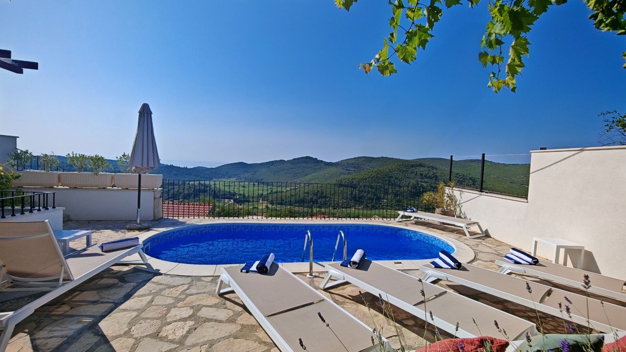 Photo of Outdoor in Smokvica