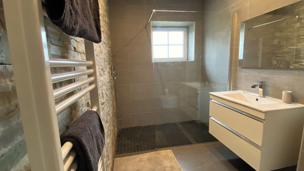Photo of Bathroom in Evrange