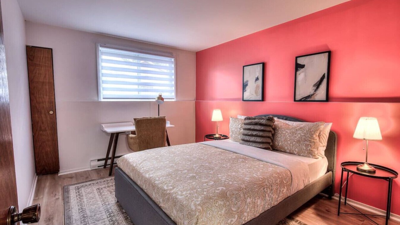 Photo of Bedroom in Pierrefonds-Roxboro