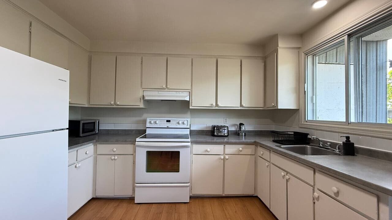 Photo of Kitchen in Pierrefonds-Roxboro