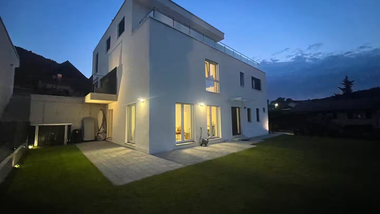 Photo of Outdoor in Bottstein