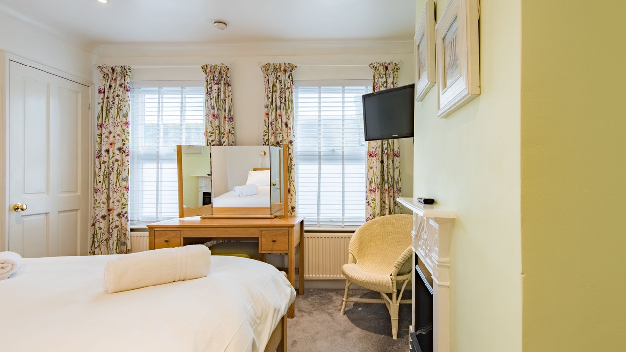 Photo of Bedroom in Sandwich