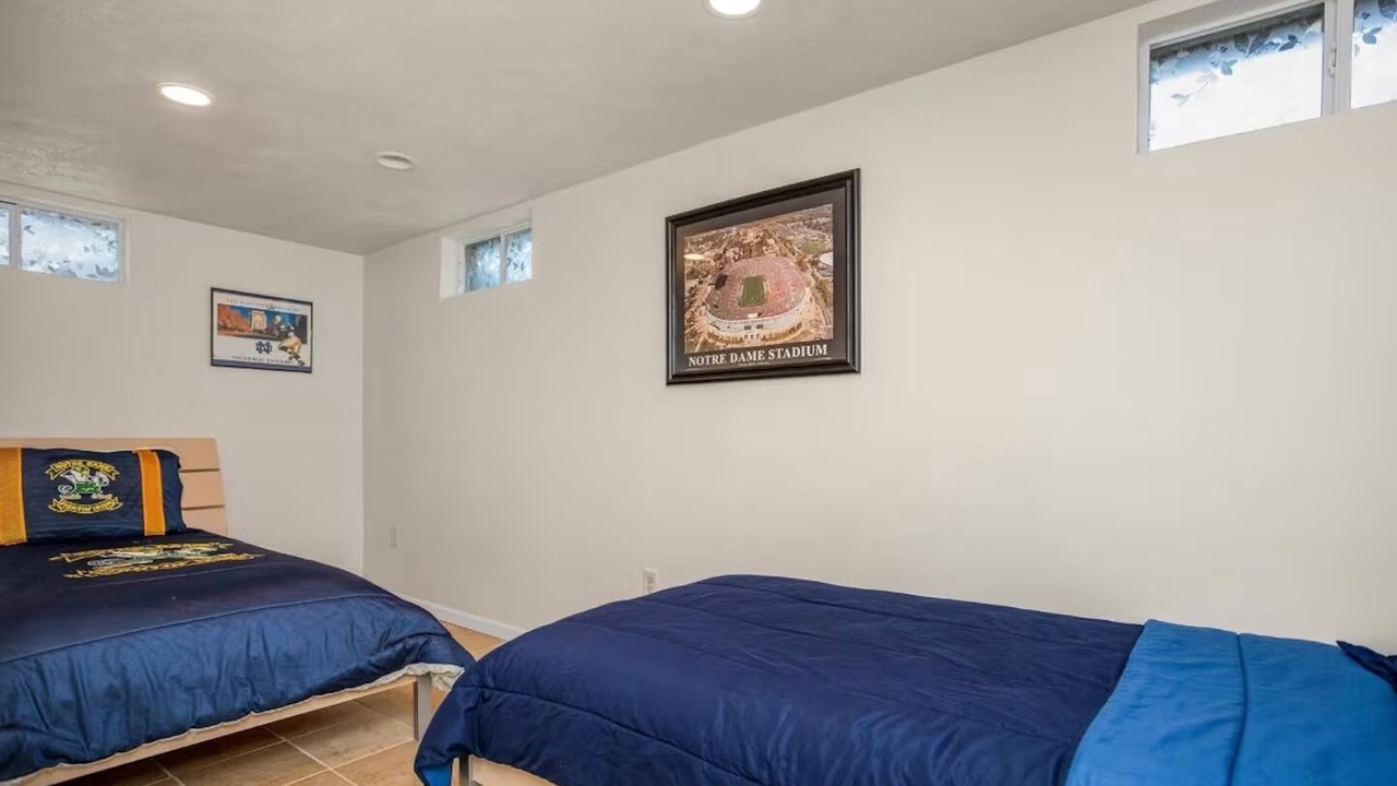 Photo of Bedroom in Notre Dame