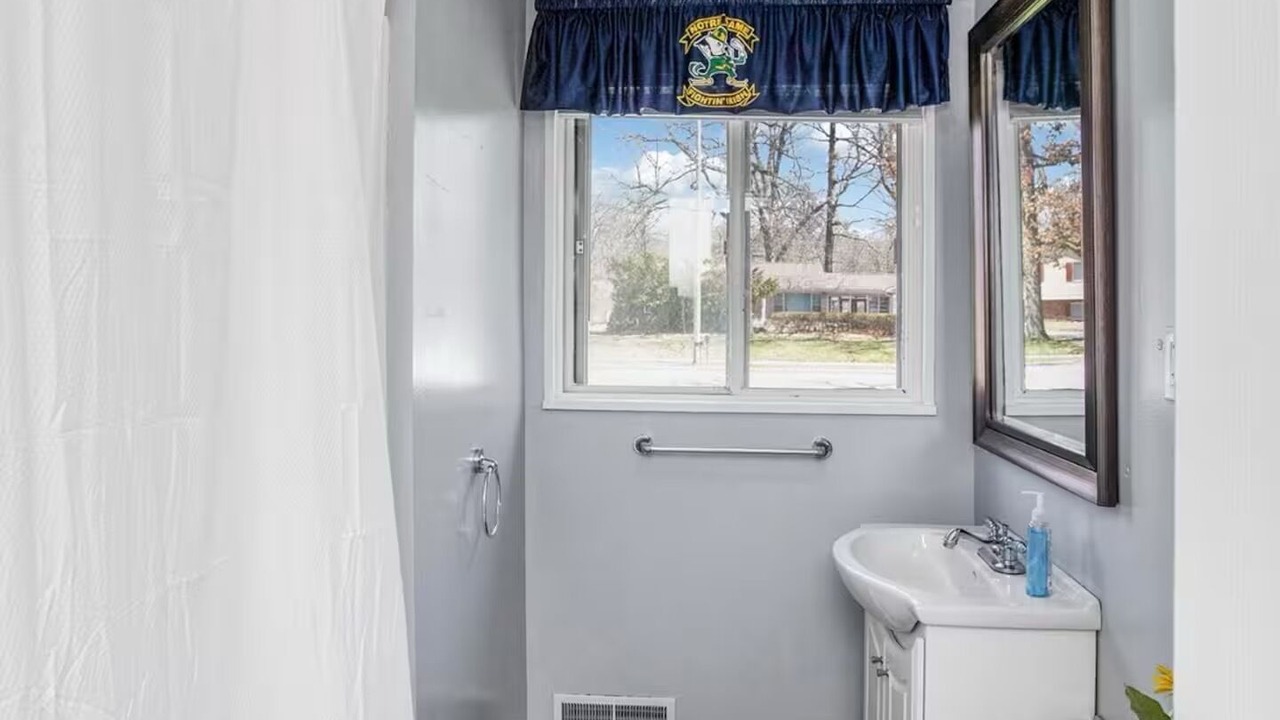 Photo of Bathroom in Notre Dame