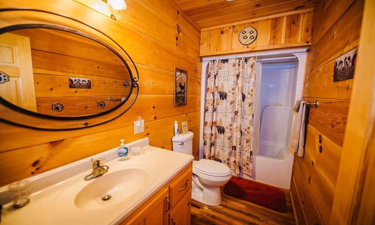 Photo of Bathroom in Draper