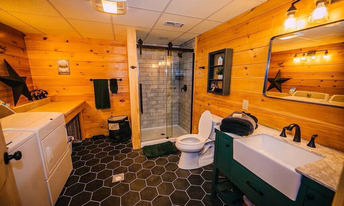 Photo of Bathroom in Draper