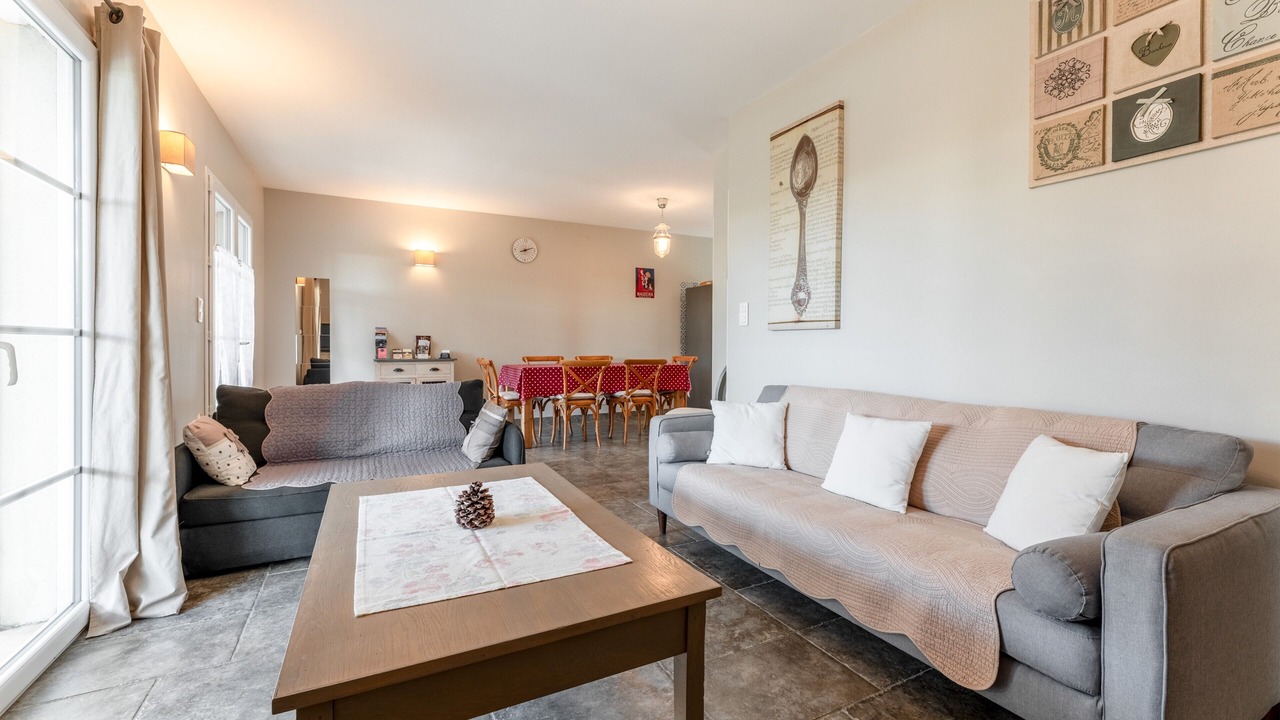 Photo of Livingroom in Tavel
