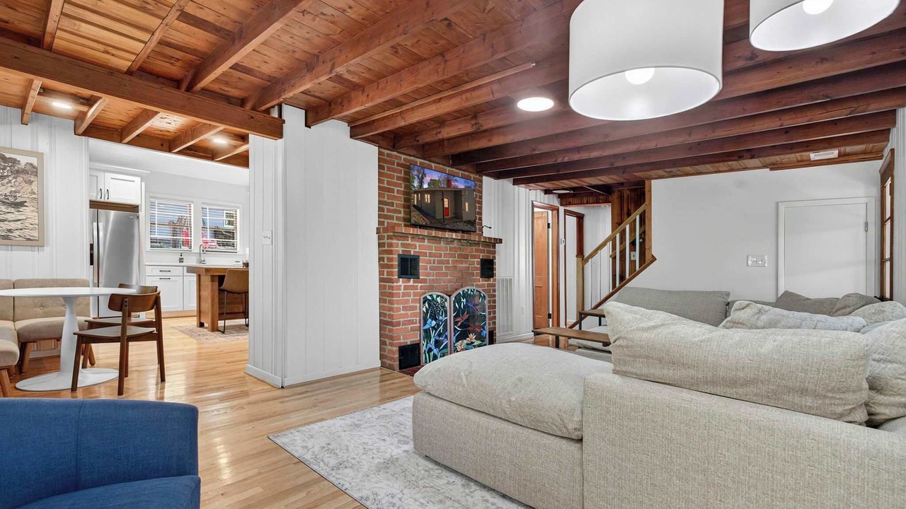 Photo of Livingroom in Millville