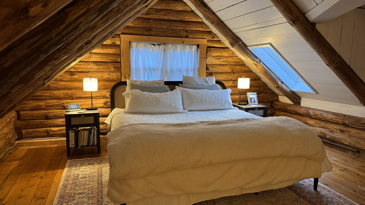 Photo of Bedroom in Stowe Hollow