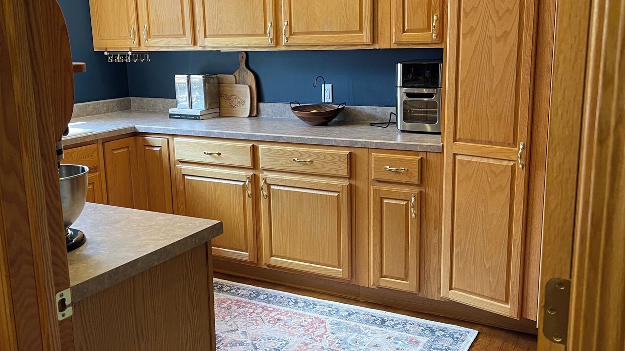 Photo of Kitchen in Guthrie County