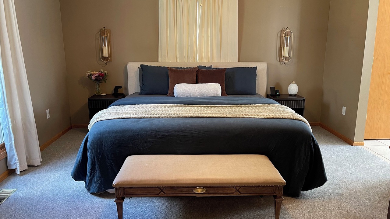 Photo of Bedroom in Guthrie County