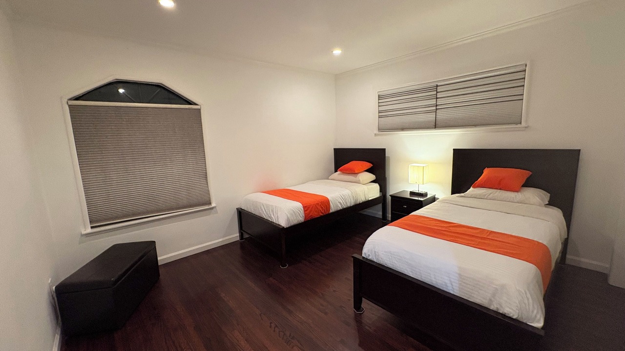 Photo of Bedroom in Ladera Heights